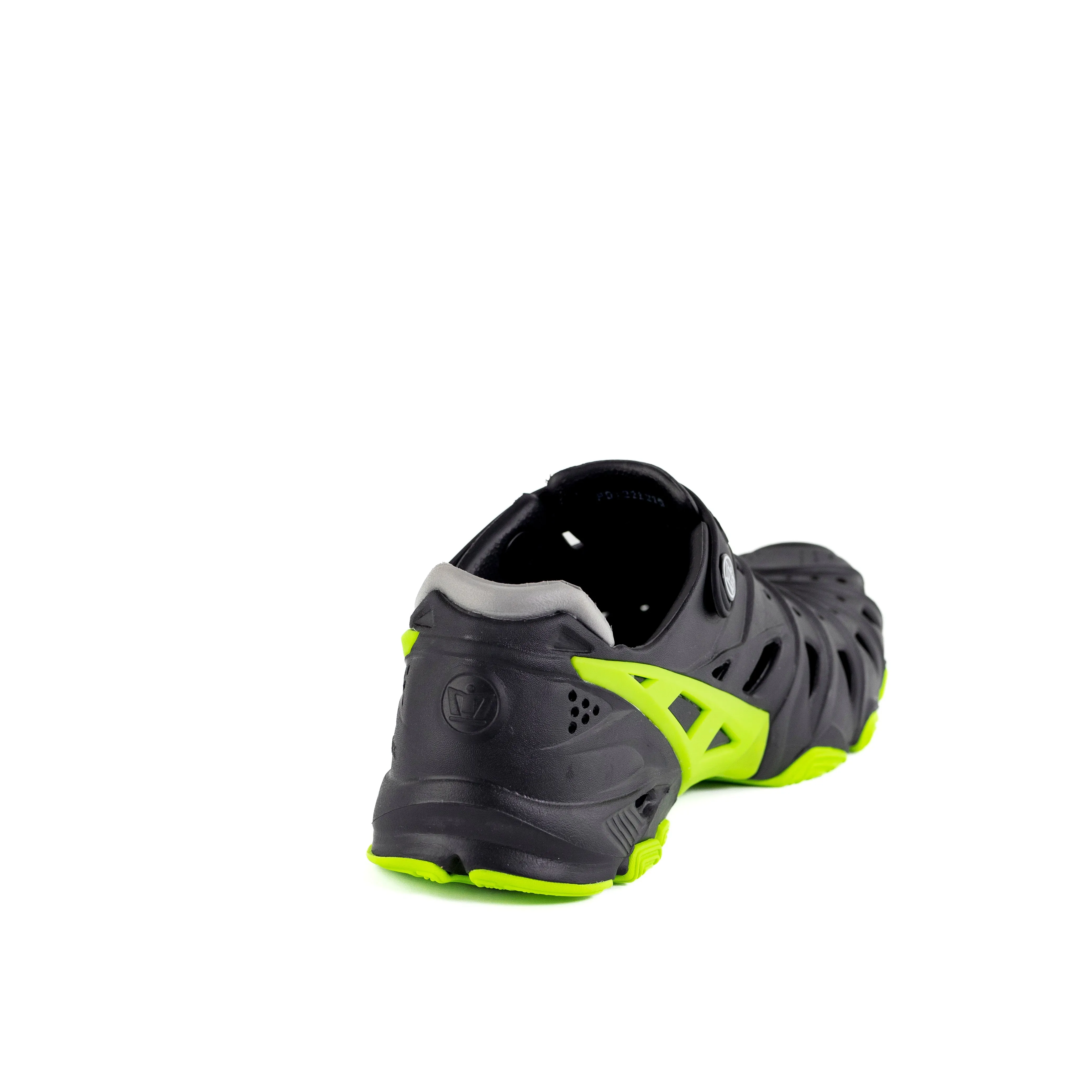 2.0 Closed Toe Water Shoes for Men by CROSSKIX