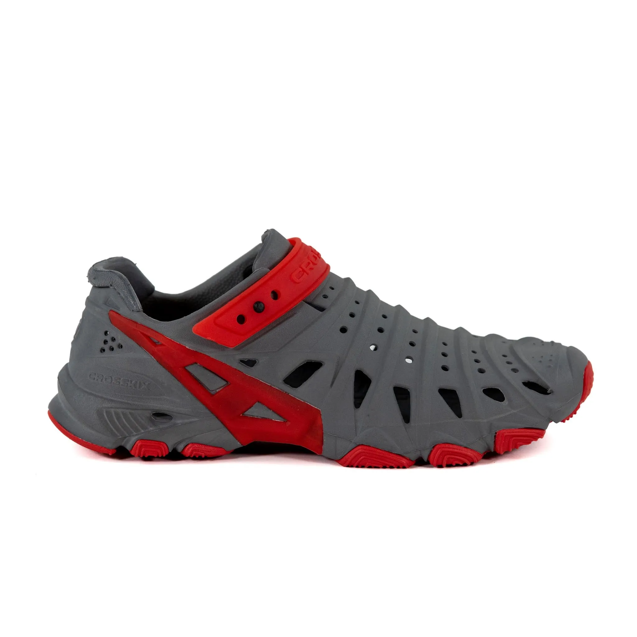 2.0 Closed Toe Water Shoes for Men by CROSSKIX