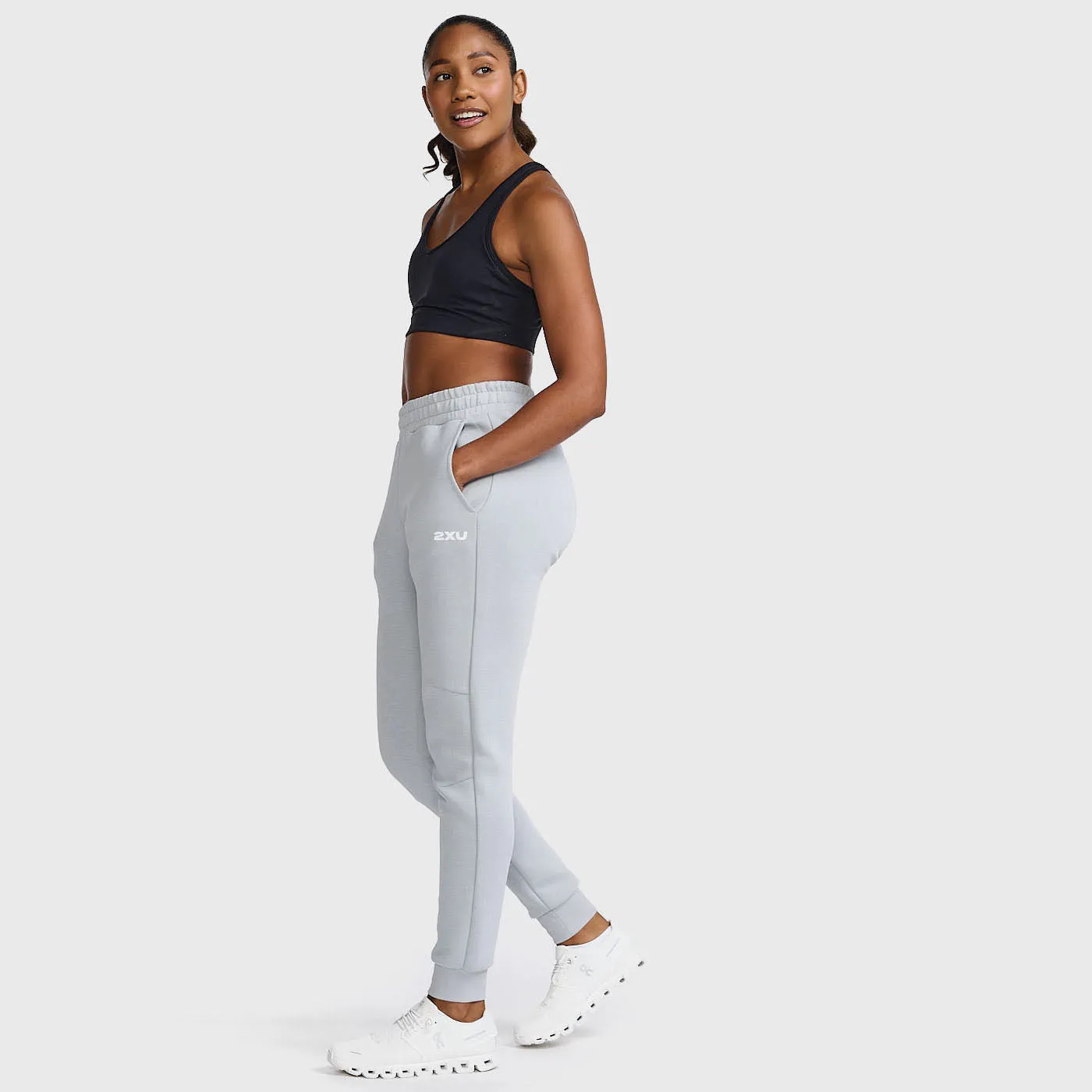 2XU - Commute Trackpants - Harbor Mist/White