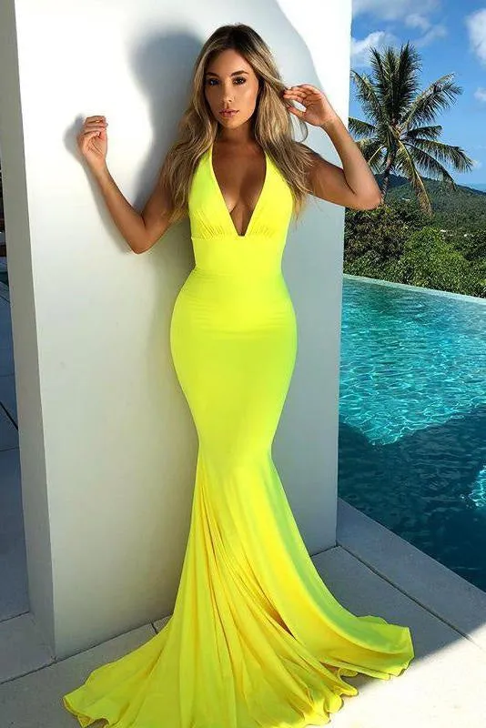 Chic Deep V-Neck Halter Mermaid Backless Long Bridesmaid Dress