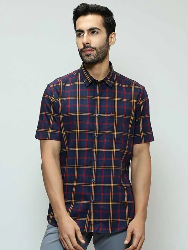 Men Checked Half Sleeve Cotton Shirt