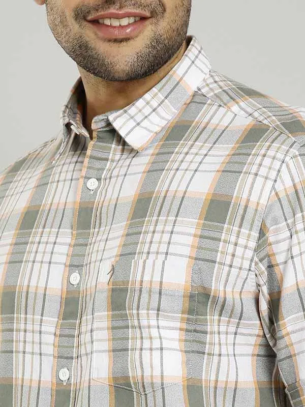 Men Checked Half Sleeve Cotton Shirt