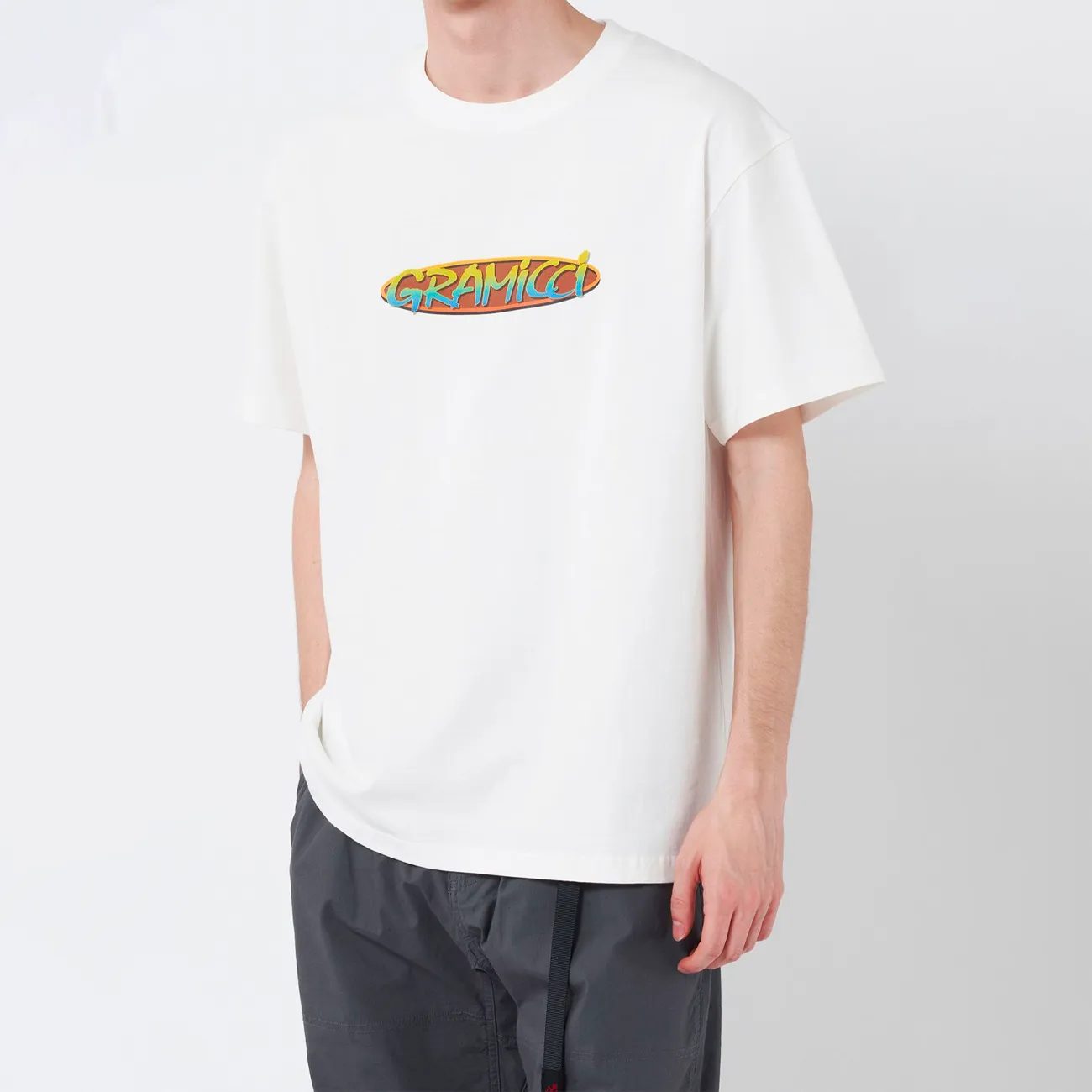 OVAL TEE WHITE