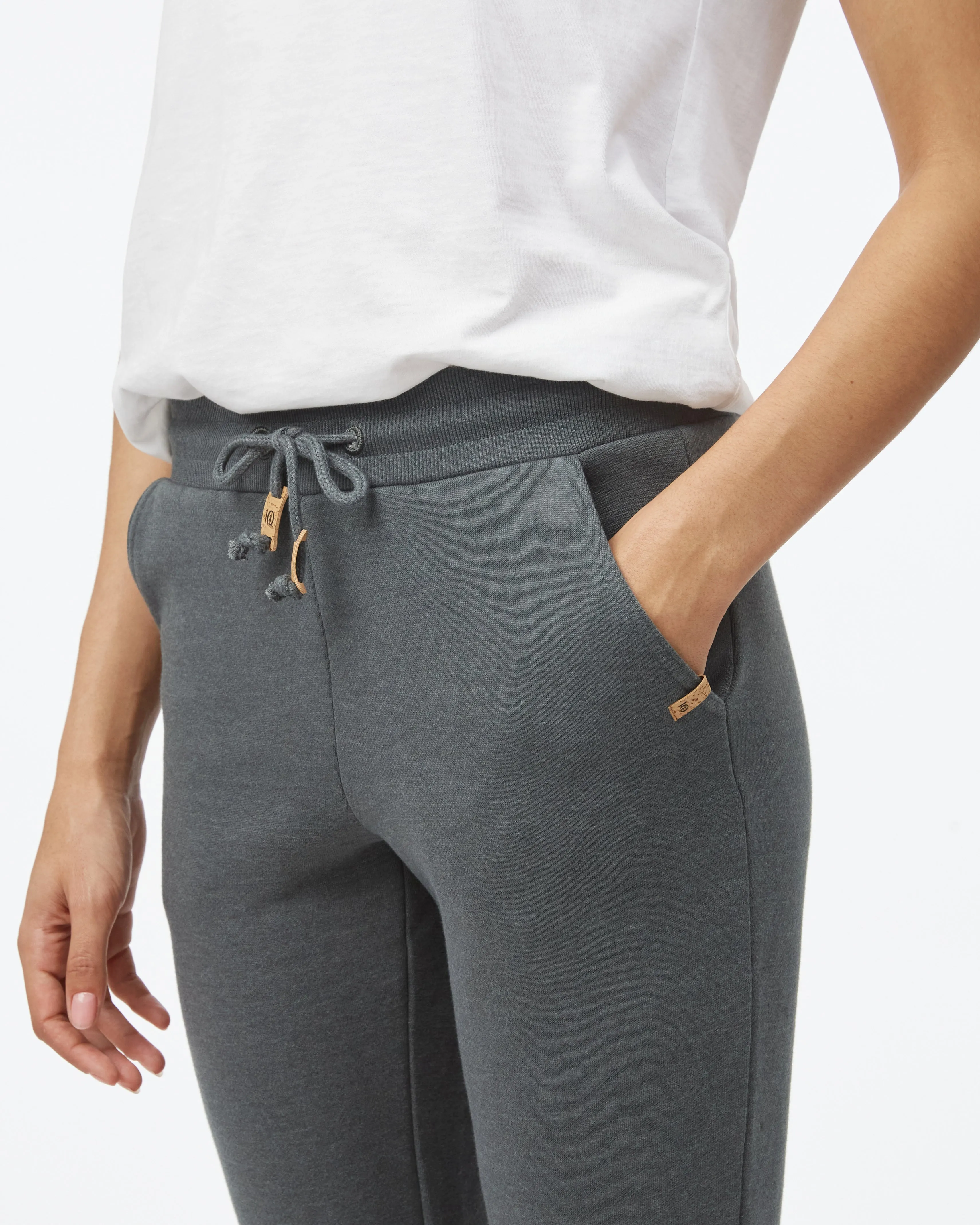 W's Bamone Sweatpant - Made From Recycled Polyester & Organic Cotton